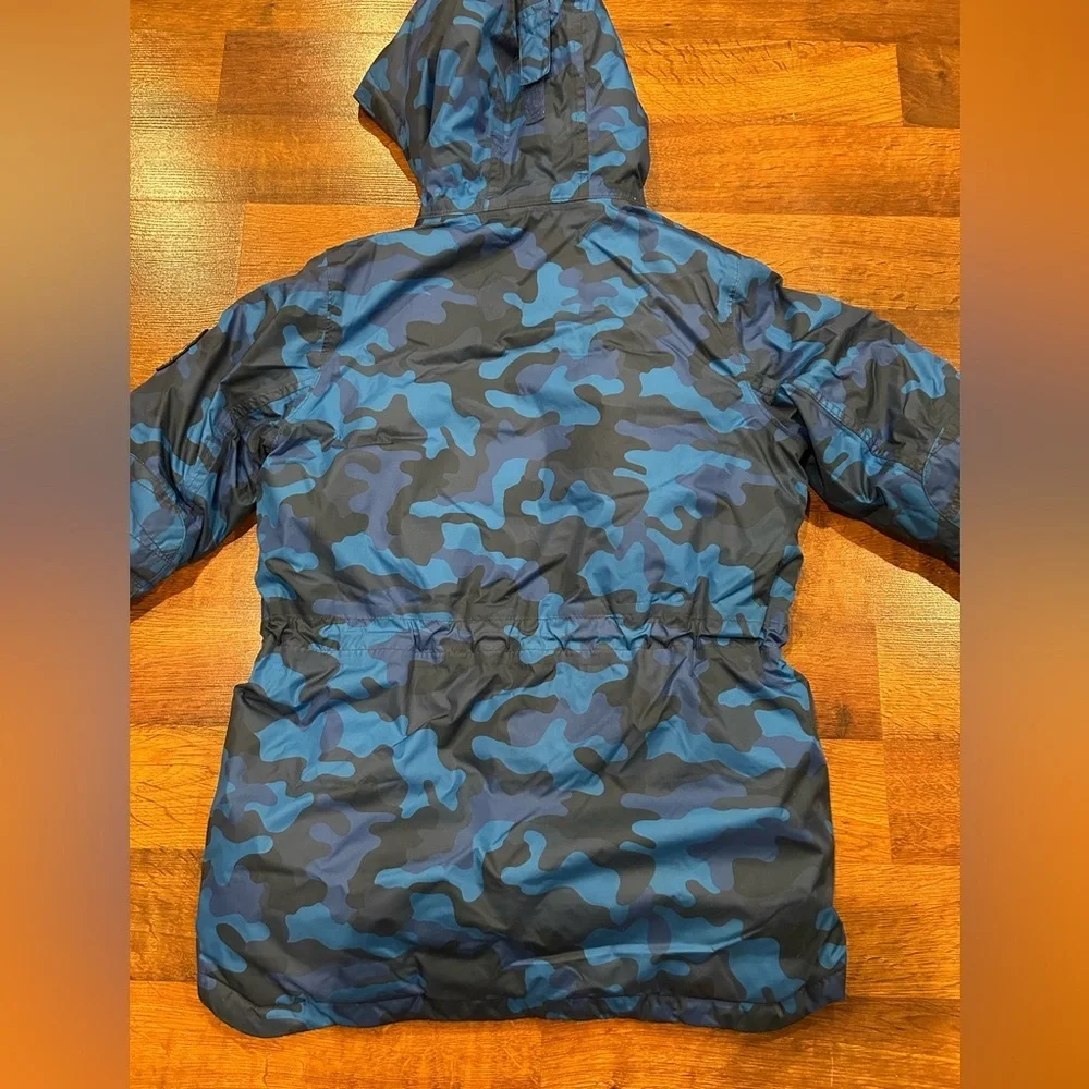 Lands End Kids Expedition Down Winter Parka Jacket Blue Camouflage Large 14/16